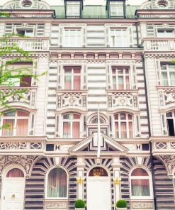 Alternative view of Hotel Opera