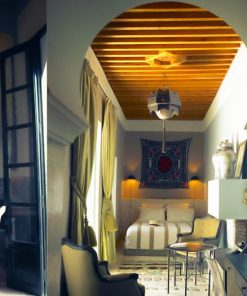 Alternative view of Ryad Dyor